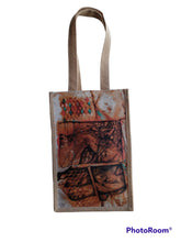 Load image into Gallery viewer, BURLAP TOTE BAG
